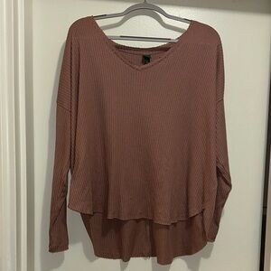 Wild Fable Women's Ribbed mauve pink vneck long sleeve shirt